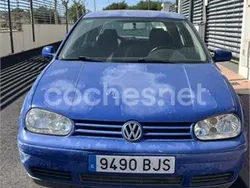 Azul Usado 2001 VW Golf IV Highline Berlina | 2800 € (Buen precio)