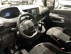 Gris Usado 2024 Peugeot Rifter Business-Line Monovolumen | 19.900 € (Buen precio)
