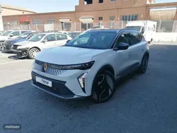 Blanco Usado 2024 Renault Scénic Iconic Monovolumen | 32.900 € (Super precio)