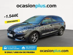 Gris / plata Usado 2021 Hyundai i30 Familiar | 16.990 € (Precio justo)