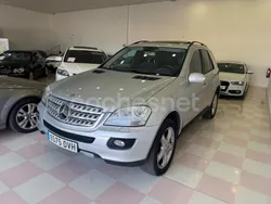 Gris / plata Usado 2006 Mercedes ML280 SUV | 12.900 € (Un poco caro)