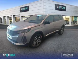 Gris Usado 2024 Peugeot 5008 Allure Monovolumen | 23.990 € (Precio justo)
