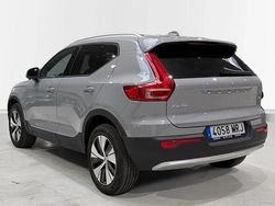 Usado 2024 Volvo XC40 Core SUV | 35.900 € (Un poco caro)