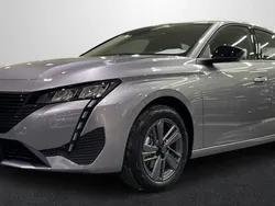 Negro Nuevo 2024 Peugeot 308 Style | 23.590 € (Super precio)