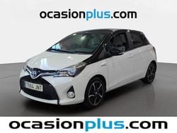 Blanco Usado 2016 Toyota Yaris Hybrid Utilitario | 15.490 € (Un poco caro)