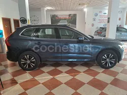 Azul Usado 2022 Volvo XC60 Plus SUV | 30.900 € (Precio justo)