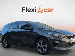 Gris Usado 2021 Kia Ceed Familiar | 15.290 € (Precio justo)