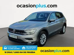 Gris plata Usado 2017 VW Tiguan Edition SUV | 18.900 € (Precio justo)