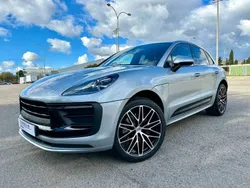Plata dolomita metalizado Usado 2024 Porsche Macan SUV | 87.900 € (Caro)