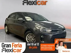 Gris Usado 2019 Kia Rio Berlina | 13.490 € (Precio justo)