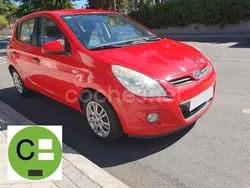 Rojo Usado 2011 Hyundai i20 Comfort Berlina | 6490 € (Precio justo)