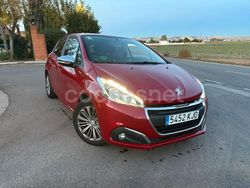 Granate Usado 2018 Peugeot 208 Active Utilitario | 7199 € (Buen precio)