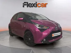 Violeta Usado 2018 Toyota Aygo X-cite Utilitario | 11.990 € (Precio justo)