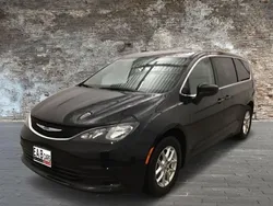 Negro Usado 2018 Chrysler Pacifica Touring SUV | 53.600 €