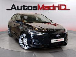 Negro Usado 2023 Ford Focus ST-Line Berlina | 18.490 € (Precio justo)