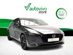 Gris Nuevo 2025 Mazda 3 Nagisa Berlina | 29.900 € (Precio justo)