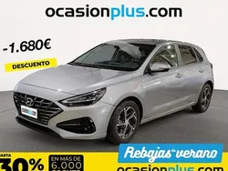 Plateado Usado 2022 Hyundai i30 Utilitario | 16.810 € (Precio justo)