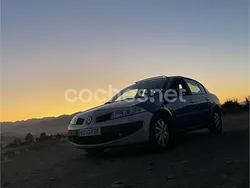 Azul Usado 2006 Renault Mégane II Berlina | 2000 € (Buen precio)