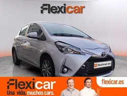 Gris Usado 2018 Toyota Yaris Berlina | 14.290 € (Un poco caro)