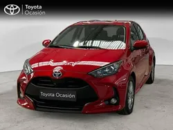 Rojo Usado 2024 Toyota Yaris Hybrid Active | 22.750 € (Precio justo)