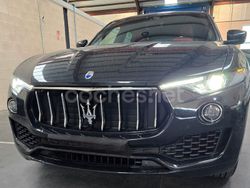 Negro Usado 2017 Maserati Levante SUV | 45.000 € (Un poco caro)