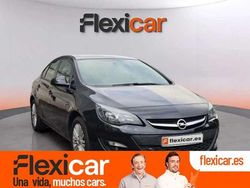 Negro Usado 2015 Opel Astra Excellence Berlina | 9990 € (Precio justo)