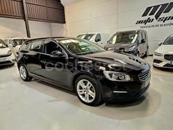 Negro Usado 2017 Volvo V60 Momentum Familiar | 12.999 € (Super precio)