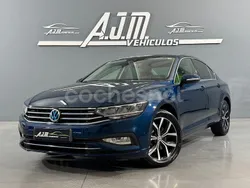 Azul Usado 2020 VW Passat Business Berlina | 19.900 € (Precio justo)