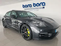 Porsche Panamera 4S