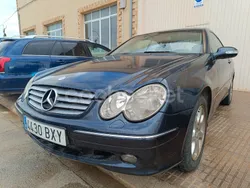 Azul Usado 2003 Mercedes CLK240 Elegance Coupe | 4490 € (Precio justo)