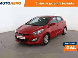 Rojo Usado 2013 Hyundai i30 Utilitario | 8099 € (Precio justo)
