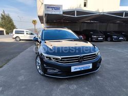 Gris / plata Usado 2021 VW Passat R-line Familiar | 24.990 € (Caro)