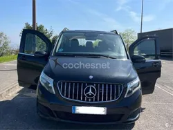 Mercedes V220