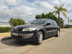 Negro Usado 2007 Renault Mégane II Authentique Berlina | 990 € (Super precio)