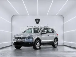 Rojo Usado 2008 Nissan Qashqai Acenta SUV | 8499 € (Buen precio)
