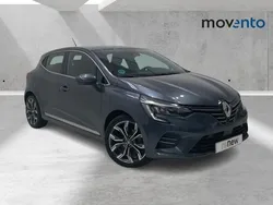 Gris / plata Usado 2021 Renault Clio V Zen Berlina | 13.510 € (Precio justo)