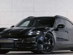 Negro Usado 2024 Porsche Taycan Turbo Sport Turismo Berlina | 179.900 €