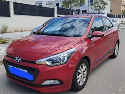 Granate Usado 2016 Hyundai i20 GO! Berlina | 8500 € (Precio justo)