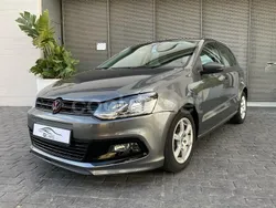 Gris / plata Usado 2010 VW Polo Sport Berlina | 8500 € (Precio justo)