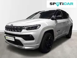 Gris Usado 2022 Jeep Compass SUV | 31.900 € (Caro)