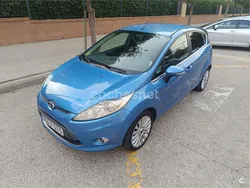 Azul Usado 2010 Ford Fiesta Titanium Utilitario | 5290 € (Precio justo)