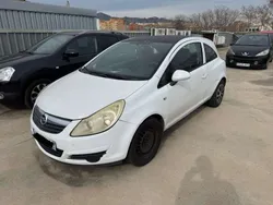 Blanco Usado 2009 Opel Corsa Utilitario | 3000 €