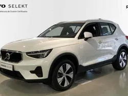 Blanco Nuevo 2024 Volvo XC40 Core SUV | 37.500 € (Precio justo)