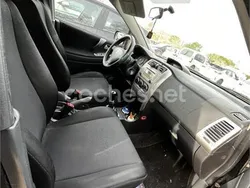 Suzuki Liana