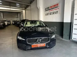Azul Usado 2020 Volvo V60 Momentum Familiar | 22.100 € (Precio justo)