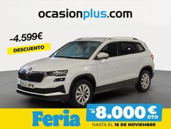 Blanco Usado 2024 Skoda Karoq Selection SUV | 27.490 € (Precio justo)