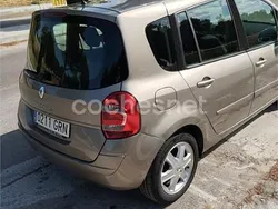 Beige Usado 2009 Renault Grand Modus Dynamique Monovolumen | 4300 € (Un poco caro)