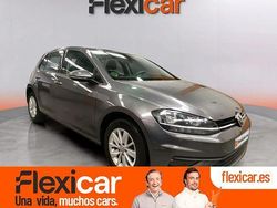 Gris Usado 2017 VW Golf VII Advance Berlina | 13.970 € (Precio justo)
