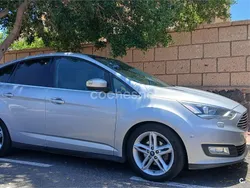 Gris / plata Usado 2017 Ford C-MAX Titanium Monovolumen | 12.900 € (Precio justo)
