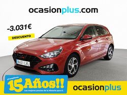 Rojo Usado 2021 Hyundai i30 Berlina | 13.990 € (Super precio)